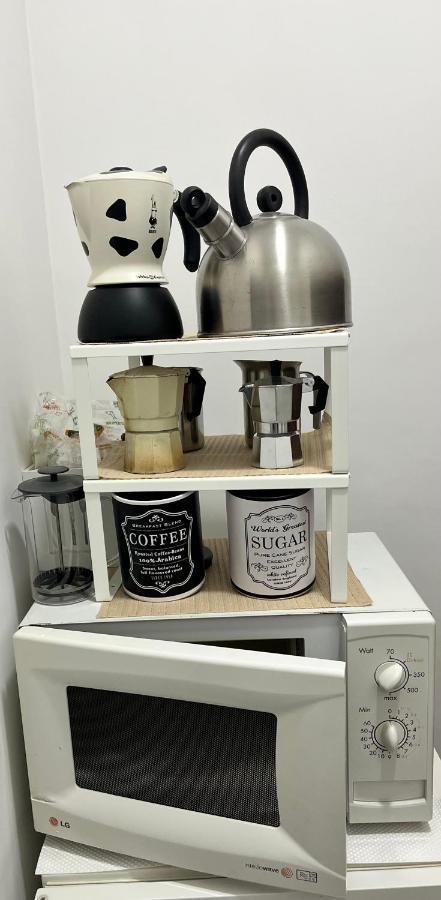Regy Bed & Breakfast Наполи Екстериор снимка