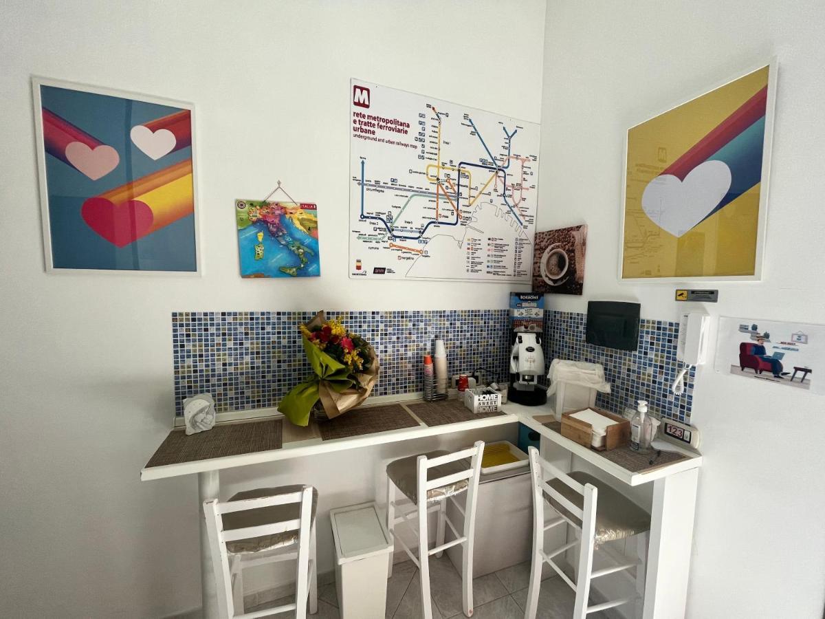 Regy Bed & Breakfast Наполи Екстериор снимка