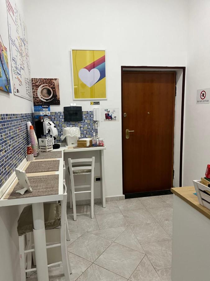 Regy Bed & Breakfast Наполи Екстериор снимка